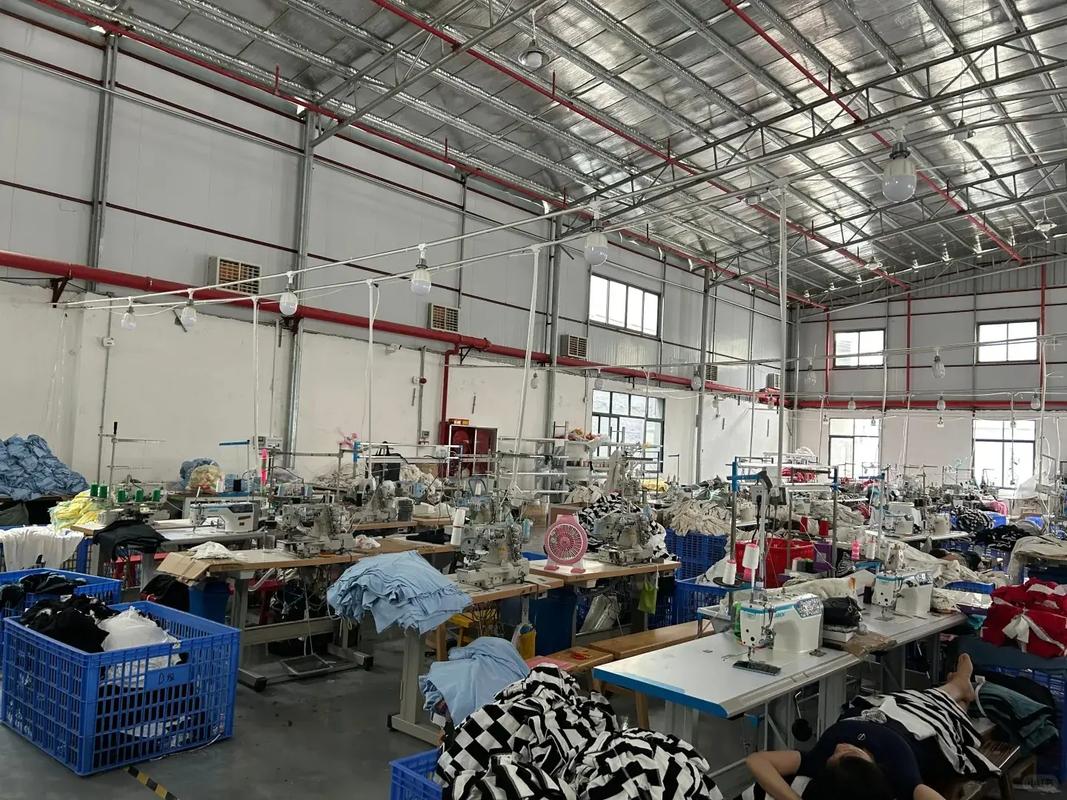 工業(yè)省電空調(diào) 制衣廠夏季降溫與節(jié)能的雙贏選擇